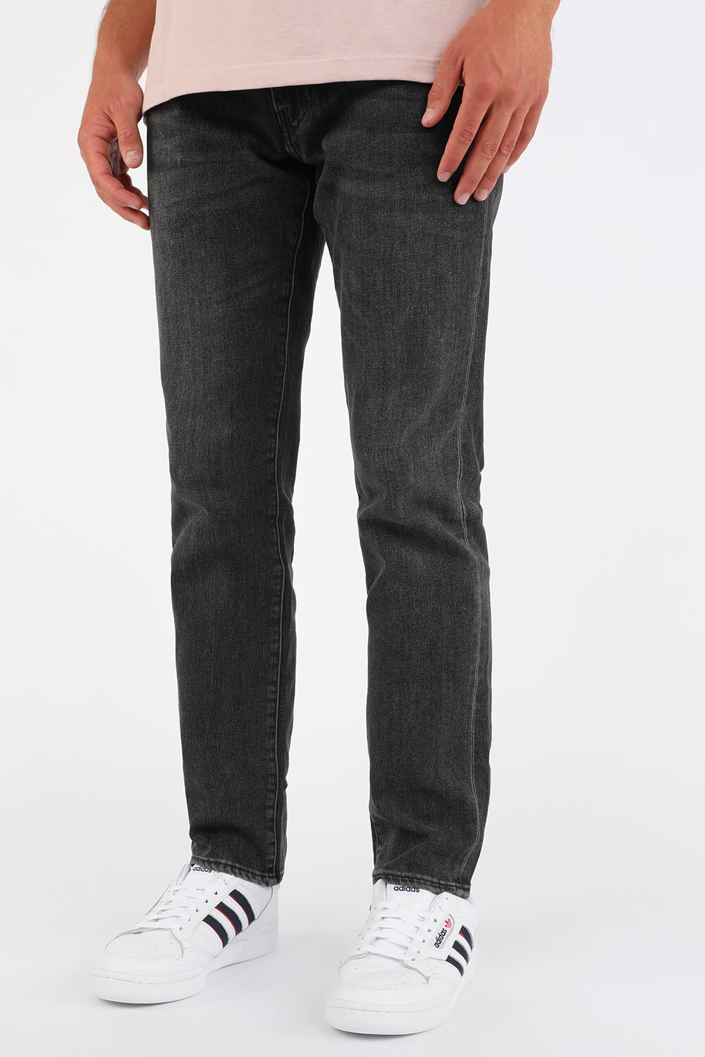 תמונת כל הלוק של Continental 80 Stripes Shoes in White